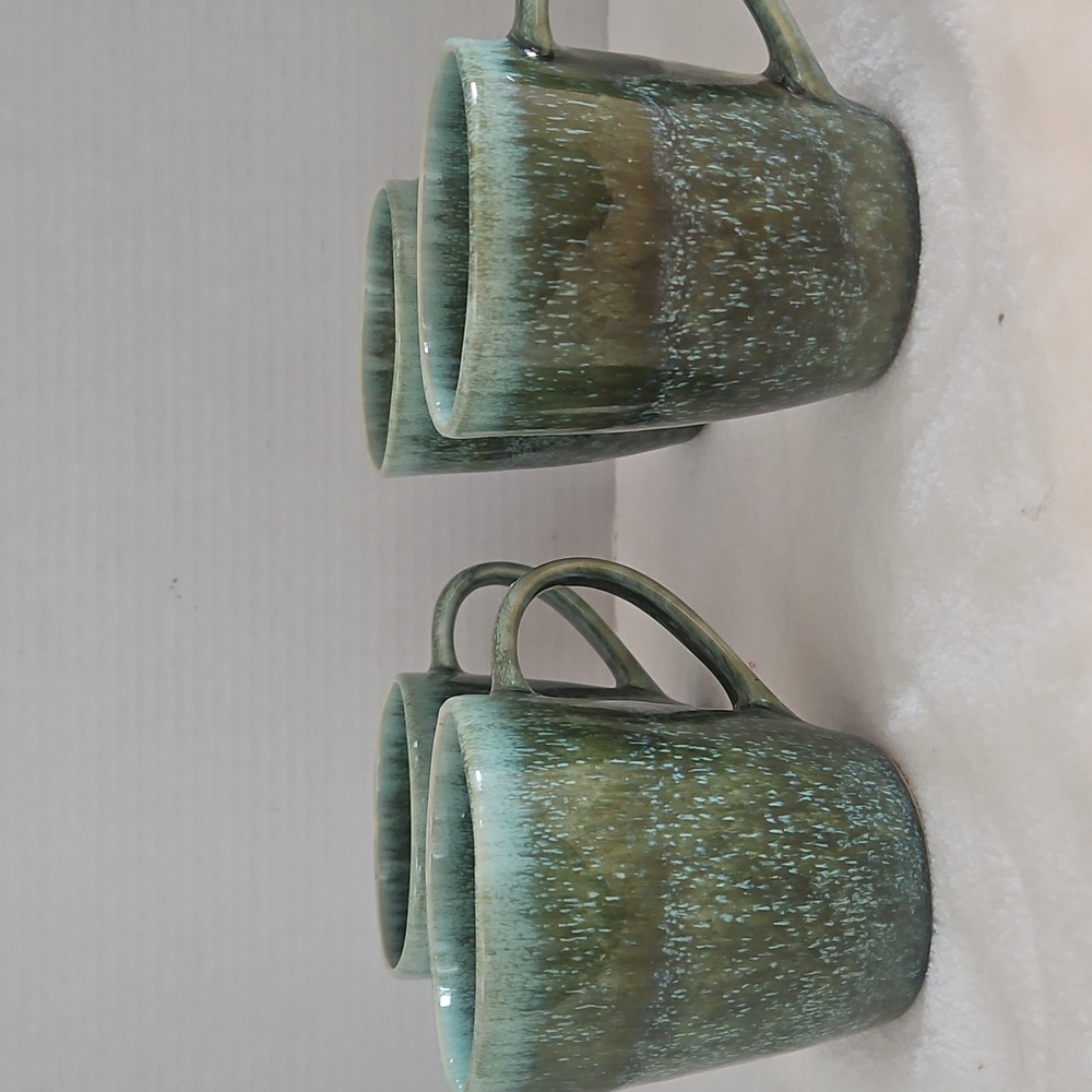 Williams Sonoma Green Cyprus Reactive Glaze Mid-Century Stoneware Mugs Set of 4 - Picture 12 of 12